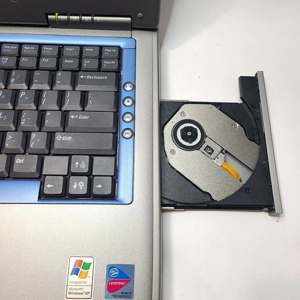 Dell Inspiron 8600 15.4 Laptop Pentium M 1.60GHz 512MB RAM 40GB Windows XP /READ